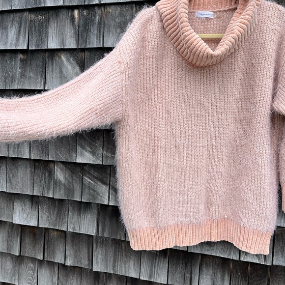 Calvin Klein Fluffy chenille cowl turtleneck large - Picture 4 of 6